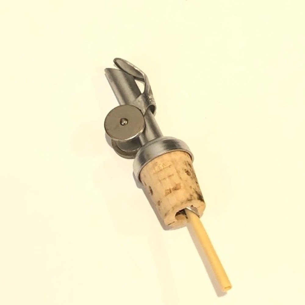 Self Closing Olive Oil Pour Spout New